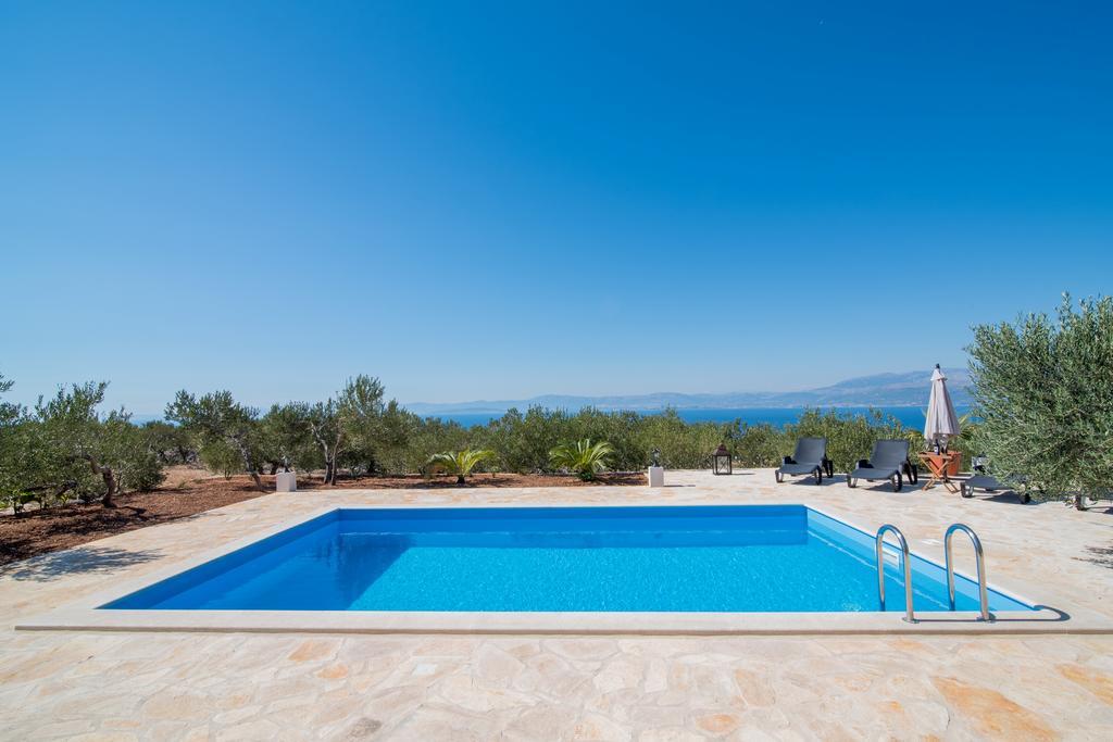 Holiday Home My Summer House Supetar Exterior foto